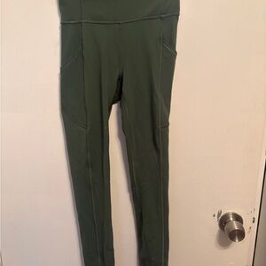 Lululemon Green Wonder Train Leggings